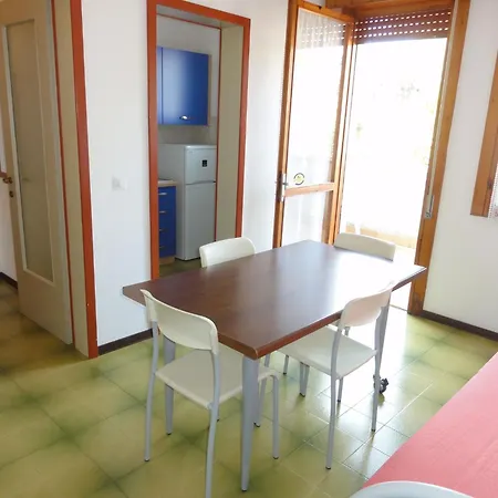 Comfy Flat With Pool-beahost Διαμέρισμα