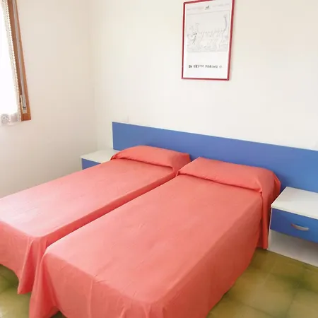 Comfy Flat With Pool-beahost *