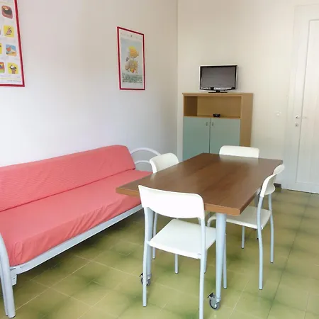 Comfy Flat With Pool-beahost Appartamento *