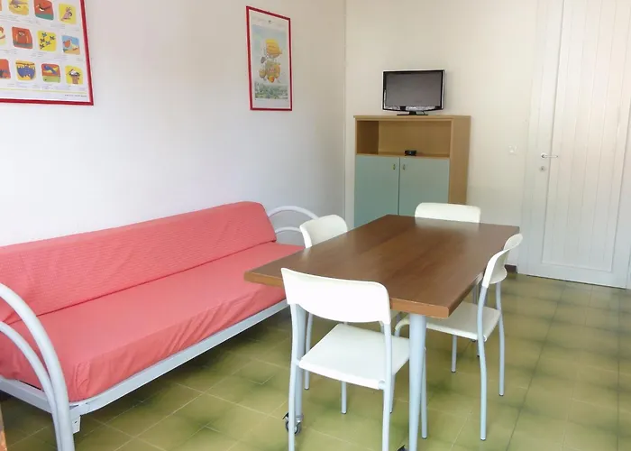 Comfy Flat With Pool-beahost شقة *