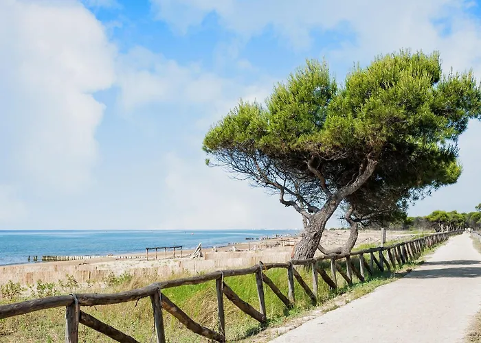 Comfy Flat With Pool-beahost شقة بيبيوني