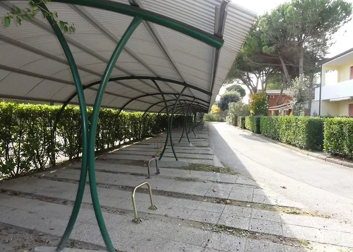 Comfy Flat With Pool-beahost * 비비오네